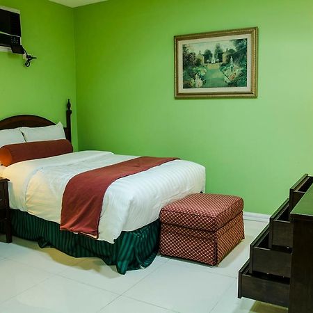 Dreamwave Hotel Santiago City of Santiago Exterior photo