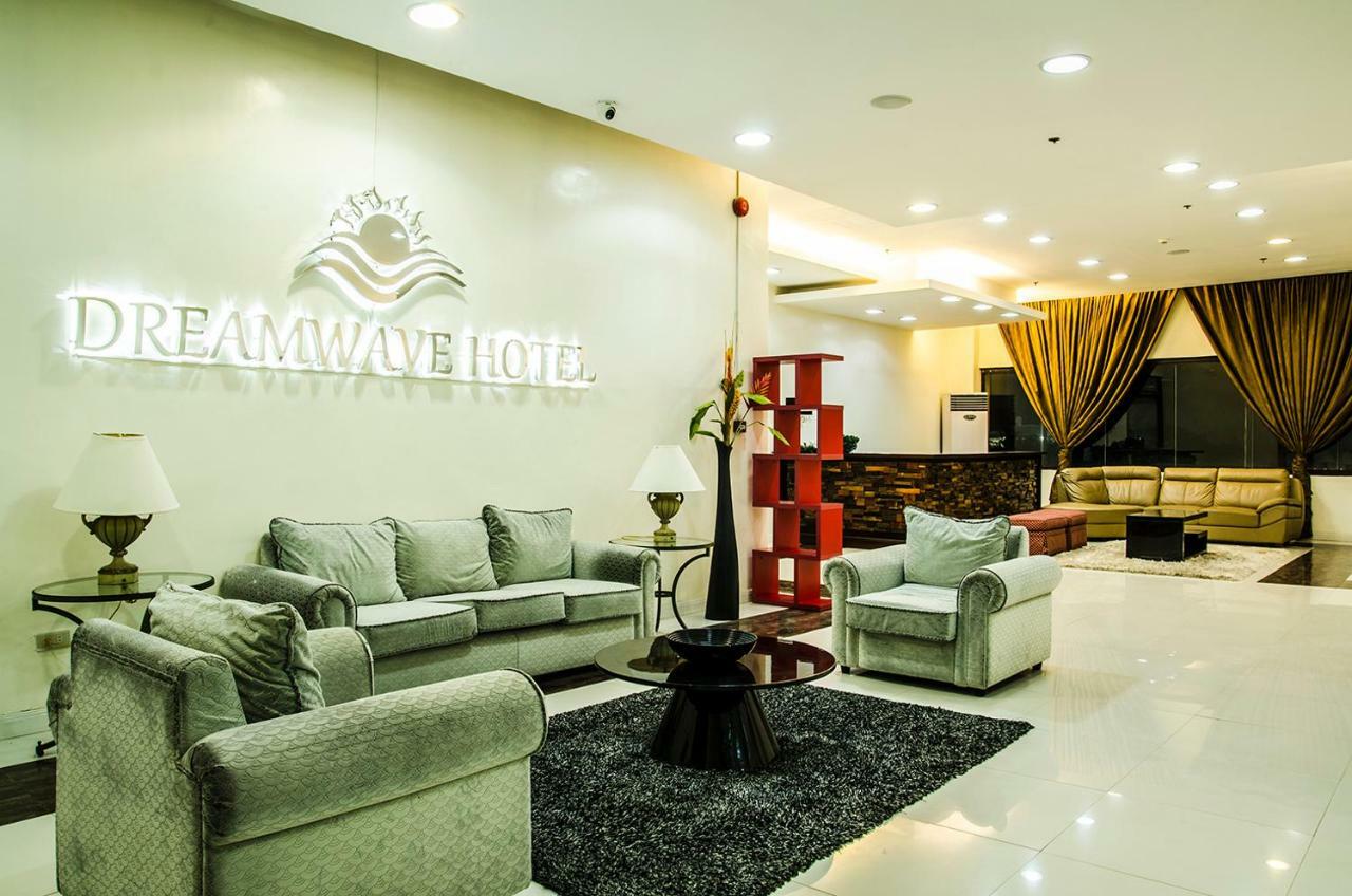 Dreamwave Hotel Santiago City of Santiago Exterior photo